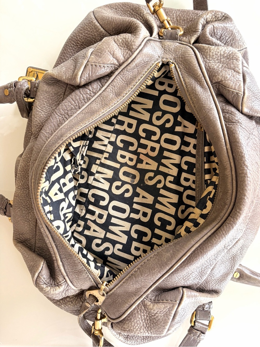 Vintage Marc Jacobs Classic Q Shoulder Bag with Removable Strap - Picture 7 of 9